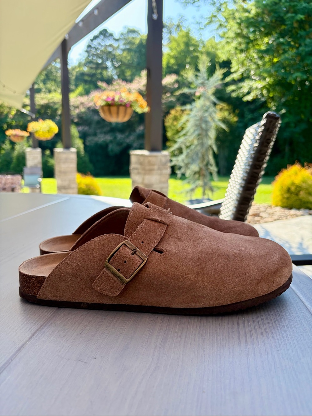 Khombu Men's Tan Suede Slip-On Clog with Buckle Size Medium 7/8 🌴